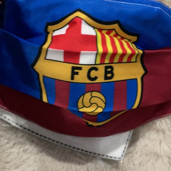 New Barcelona football club face mask - Picture 2 of 4